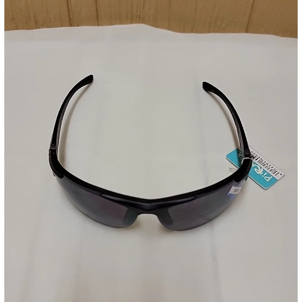 Piranha Mens Sport 1 Wrap Sunglasses Style # 60058 Black